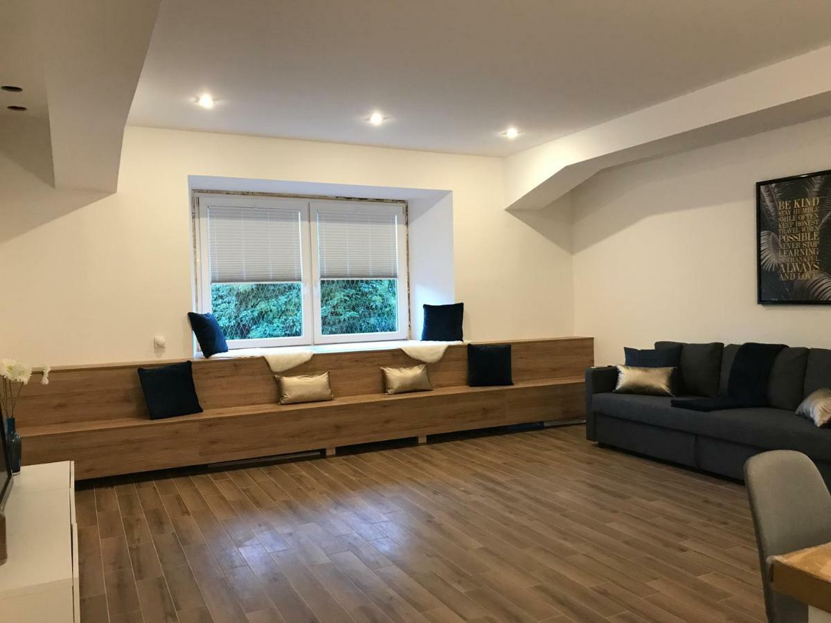 Jure Apartment In Любляна Экстерьер фото